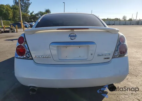 2005 Nissan Altima Se z USA, uszkodzony, nr VIN 1N4BL11D45C144802